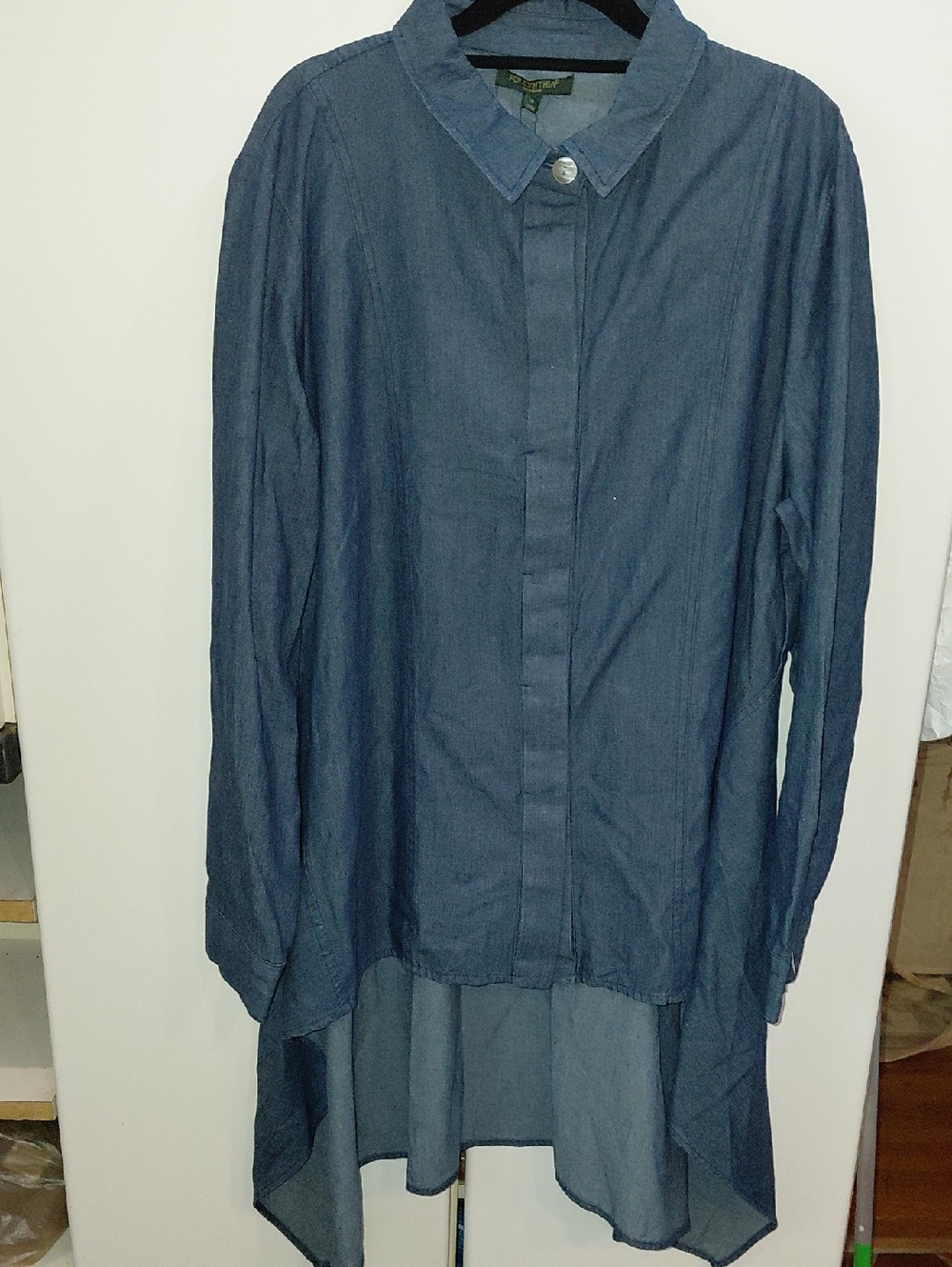 For Cynthia Blue High-Low Button-Up Tunic
